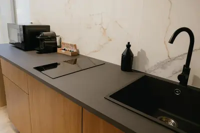 Cuisine ou kitchenette dans l'établissement Suite Onneg