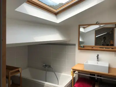 Salle de bains dans l'établissement Corps de ferme à 10 minutes de Lyon