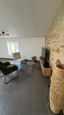 Coin salon dans l'établissement Lagnieu T3 confort