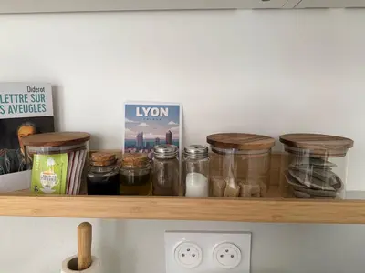 Plateau bouilloire dans l'établissement L Atelier Diderot