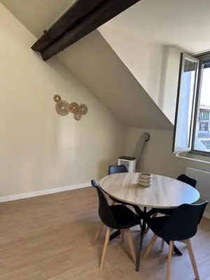 Plan de l'établissement Appartement gare chateaucreux