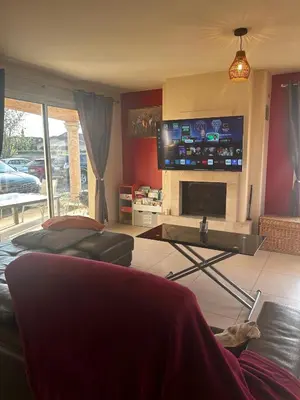 Télévision ou salle de divertissement dans l'établissement le relai du parking fute