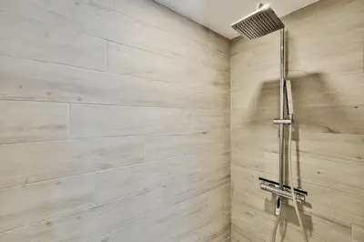 Salle de bains dans l'établissement Chez Patricia en Beaujolais