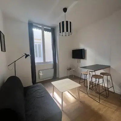 Charmant studio au coeur de la Presqu'île
