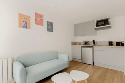 Cuisine ou kitchenette dans l'établissement L'Ecrin Lumière
