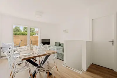 Télévision ou salle de divertissement dans l'établissement La Loge du Stade