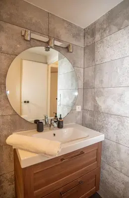 Salle de bains dans l'établissement Beautiful Studio in the Heart of Lyon