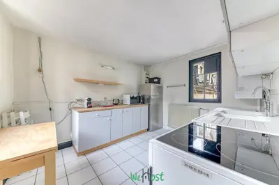 Cuisine ou kitchenette dans l'établissement Quiet and charming in Lyon city center