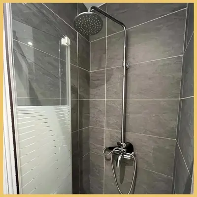 Salle de bains dans l'établissement Appartement St Genis Laval Hyper centre