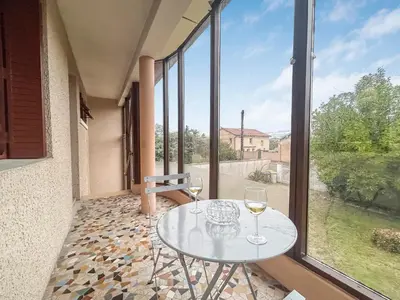 Balcon ou terrasse dans l'établissement Appartement Avec Balcon & Jardin