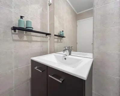 Salle de bains dans l'établissement Appartement Avec Balcon & Jardin