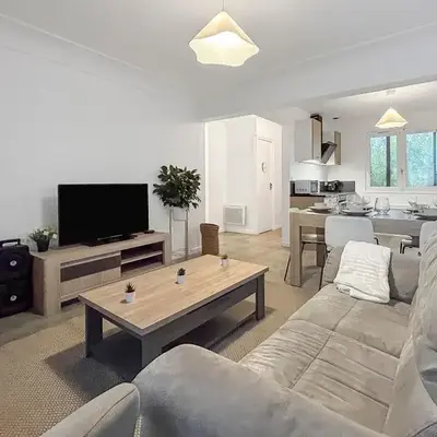 Appartement Avec Balcon & Jardin