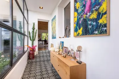 Plan de l'établissement L’Intemporel Bright family home with exceptional pool and view