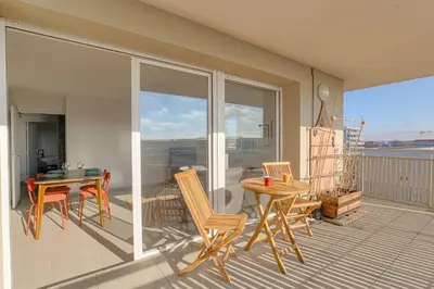 Balcon ou terrasse dans l'établissement Charmant et Spacieux proche Groupama Stadium