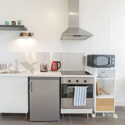 Peaceful & well-located duplex Parc Blandan Rhône & Wifi