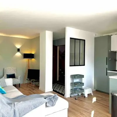 Appartement Parking Metro