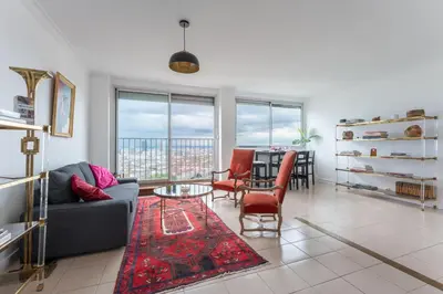 Coin salon dans l'établissement Le belvédère de Lyon - Quartier Croix-Rousse