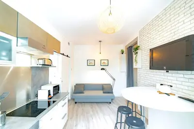 Plan de l'établissement Cozy 1-Bedroom in Central Oullins Steps from the Metro