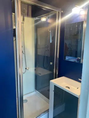 Salle de bains dans l'établissement Chambre dans villa les terrasses