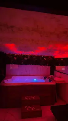 Plan de l'établissement Appartement jacuzzi - Love Room