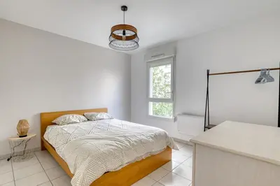 Un ou plusieurs lits dans un hébergement de l'établissement La Pause Urbaine - Proximité Lyon - Terrasse Privée