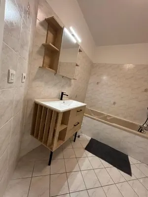 Salle de bains dans l'établissement CNPE Bugey 10 MN - Aéroport LYS 18 MN