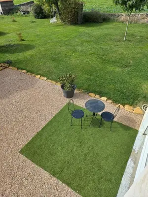Jardin de l'établissement Gite en campagne beaujolaise