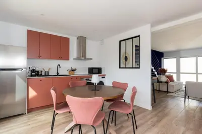Cuisine ou kitchenette dans l'établissement Zest Terracotta Villeurbanne