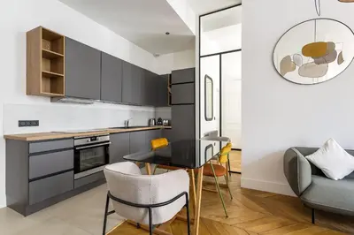 Cuisine ou kitchenette dans l'établissement Zest Central Centre Ville