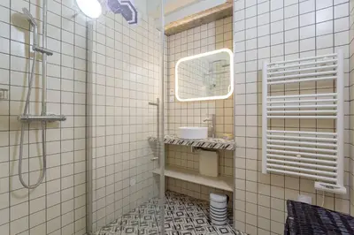 Salle de bains dans l'établissement Smartstay Syrah - Centre-ville