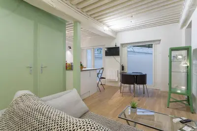 Coin salon dans l'établissement Smartstay Syrah - Centre-ville