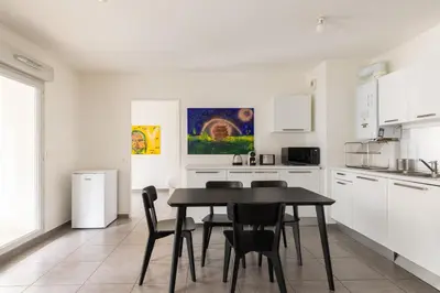 Cuisine ou kitchenette dans l'établissement Smartstay - Alexandre Boutin