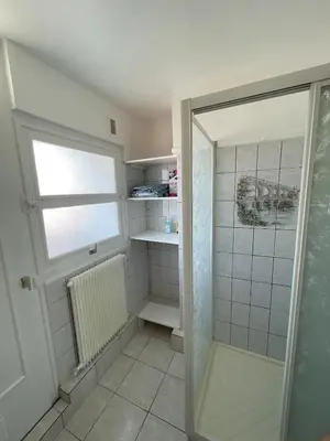 Cuisine ou kitchenette dans l'établissement Nouvel appart près de Lyon 8
