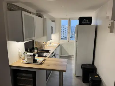 Cuisine ou kitchenette dans l'établissement Nouvel appart près de Lyon 8