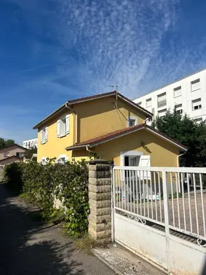 Bâtiment de la maison d'hôtes