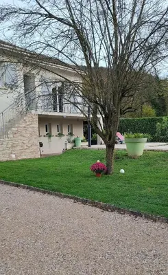 Jardin de l'établissement Rez-de-jardin dans belle propriété