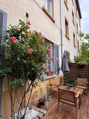 Jardin de l'établissement Quiet studio with garden near Part-Dieu