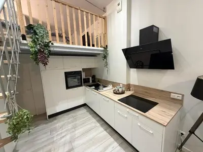Cuisine ou kitchenette dans l'établissement Duplex Moon x4 pers NEW - Gare Parilly