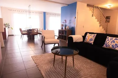 Coin salon dans l'établissement Gite Matisse