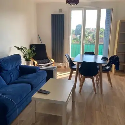 T3 cozy Saint Genis Laval - balcony - quiet - HLS