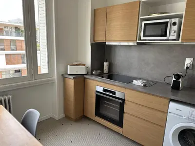Cuisine ou kitchenette dans l'établissement T2 cosy gare de Villeurbanne,Part-dieu