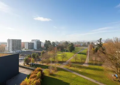 Plan de l'établissement Séjour lumineux T3 moderne, balcon & ascenseur