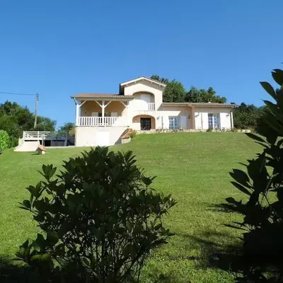 Appartement spacieux résidentiel proche de Vienne Lyon sud