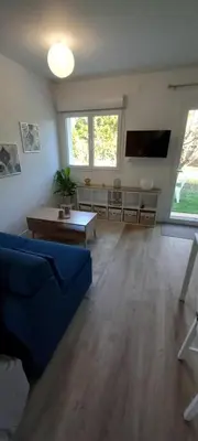 Télévision ou salle de divertissement dans l'établissement Quiet studio