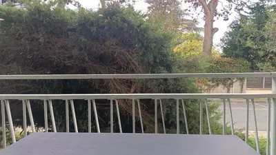 Balcon ou terrasse dans l'établissement Superbe studio Lyon 3 avec chambre et balcon