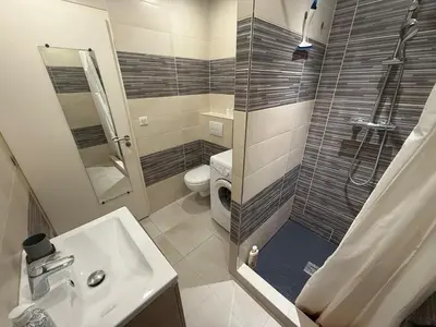 Salle de bains dans l'établissement Studio cozy à Lagnieu