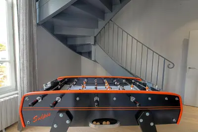Salle de jeux dans l'établissement L'Exception en Beaujolais - Proximité Lyon
