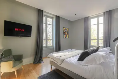 Un ou plusieurs lits dans un hébergement de l'établissement L'Exception en Beaujolais - Proximité Lyon