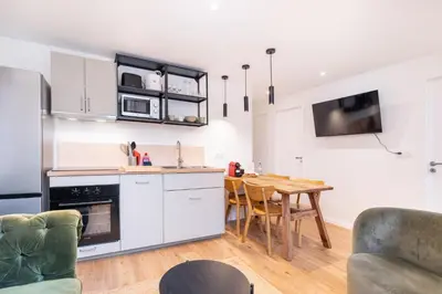 Cuisine ou kitchenette dans l'établissement La Maison Bretzel & SPA Medipole