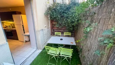 Jardin de l'établissement Charmant Duplex Quartier Perrache Confluence